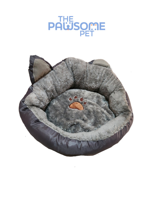 Pawsome's pet bed cat ears
