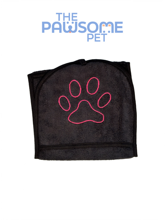 pet towel with two hand pockets black